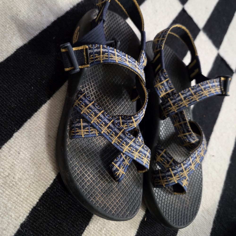 Chaco‎ Women's Navy and Yellow Strappy Sandals - Picture 7 of 9